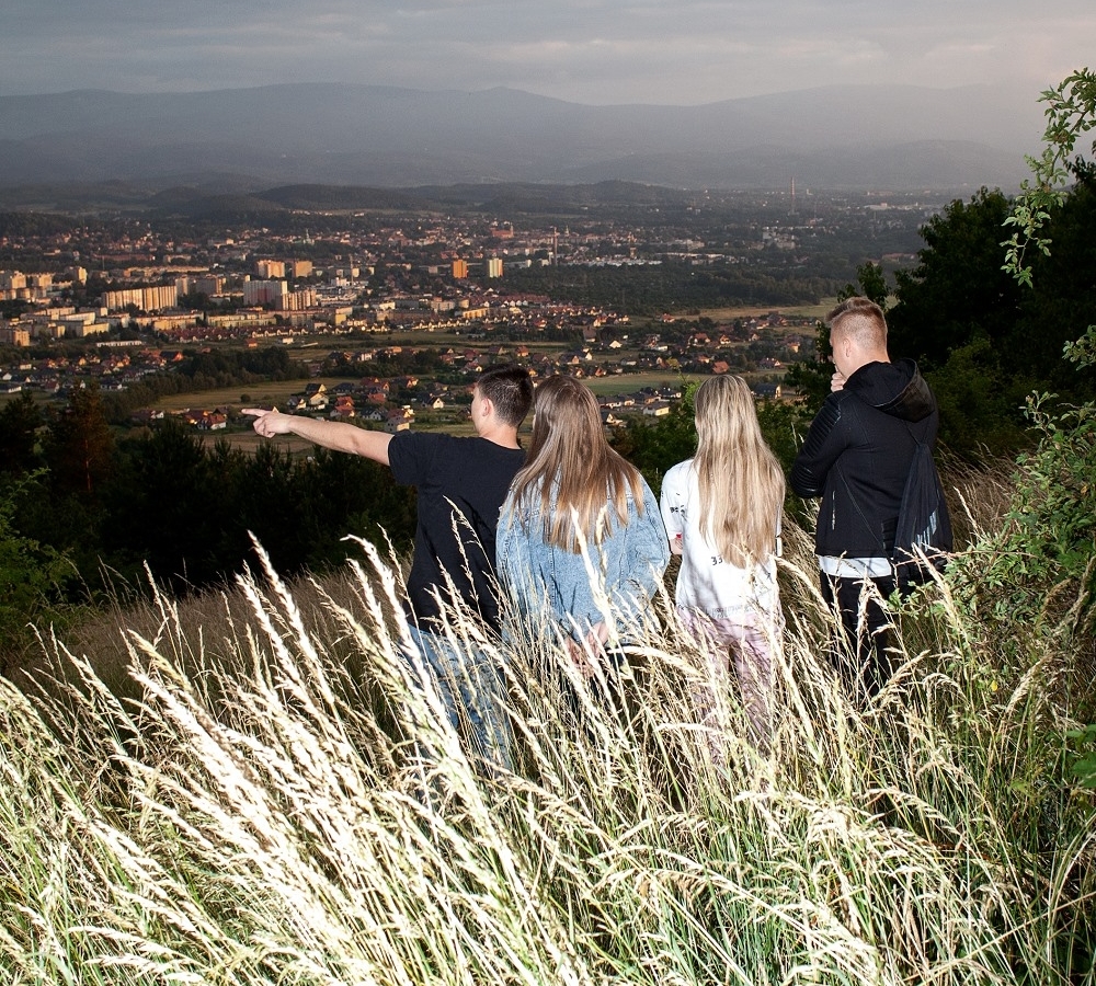  The Polish small town Jelenia Gora. Mateusz Skora photographed the Grindr users with their profile pictures, so that they only revealed as much of themselves as they wanted to. / Photo: Mateusz Skora