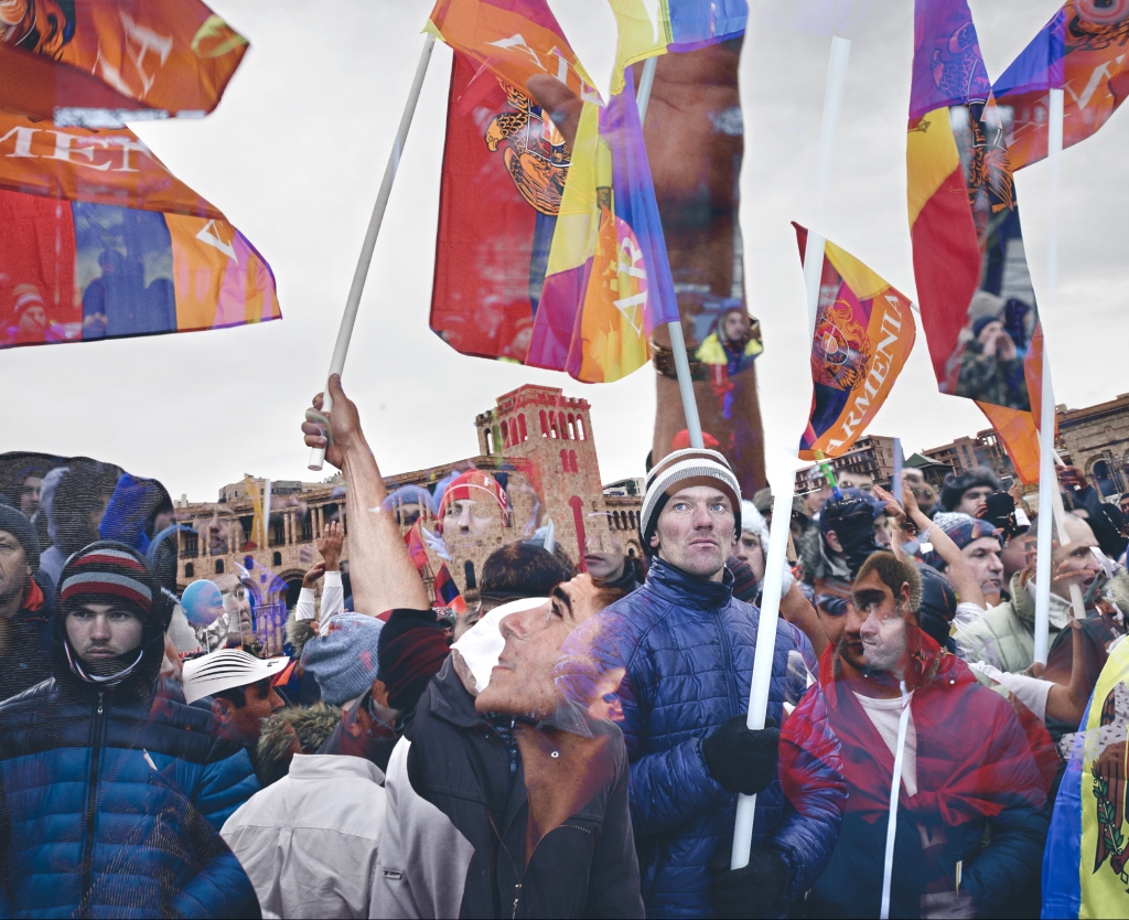 While in Moldova demonstrations against corruption and the pro-Russian government during the last years achieved almost nothing, in Armenia they changed the political landscape. / Two-layer-photo of protesters in Armenia 2018 and in Moldova 2016: Ramin Mazur (Moldova) &amp; Karen Mirzoyan (Armenia)