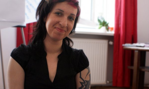 Sylwia Chutnik sagt Muttis den Kampf an / Agnieszka Hreczuk, n-ost