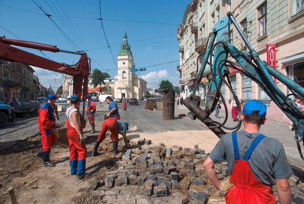 Die Bauarbeiten haben bereits begonnen / Martin Fejer, n-ost