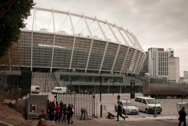 Die letzten Baumaßnahmen am Kiewer EM Stadion „NSC Olimpiisky" / Nina Lishchuk, n-ost