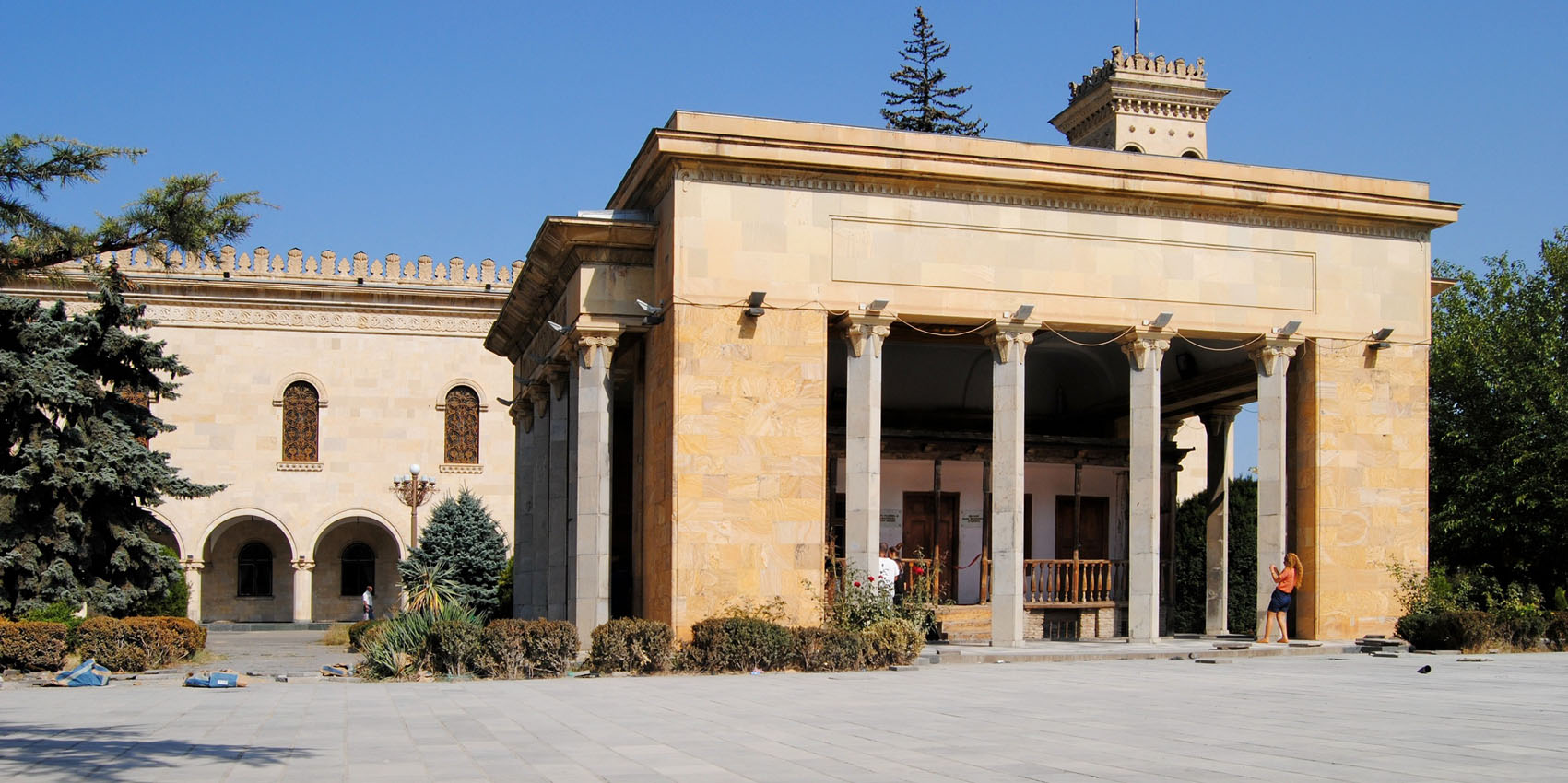 Für das Stalin-Museum in Gori wurde in den 1950-er Jahren ein ganzer Stadtteil gesprengt / Inna Hartwich, n-ost