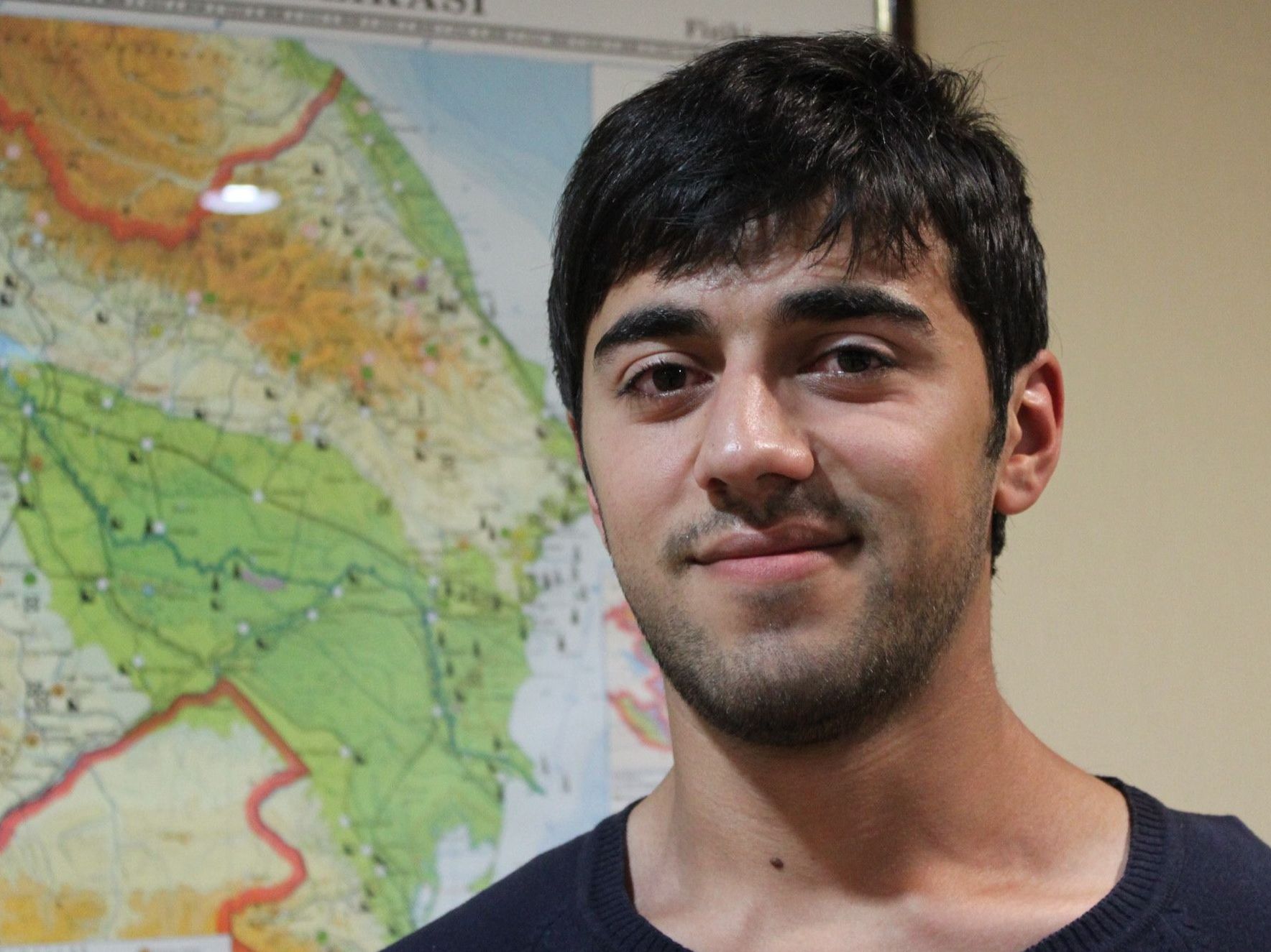 Heydar Hasanov: Erst das Militär, dann der MBA / Pauline Tillmann, n-ost