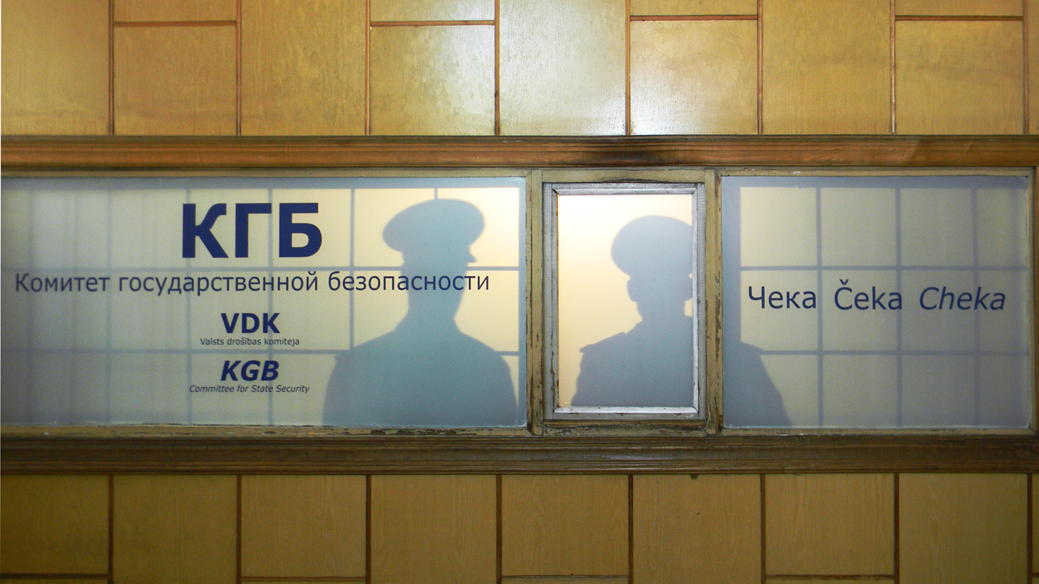 Die Besatzung durch die Sowjetunion im und nach dem Zweiten Weltkrieg wird in Polen und im Baltikum nicht vergessen - hier eine Installation im KGB Museum in Riga / Toms Ancitis, n-ost