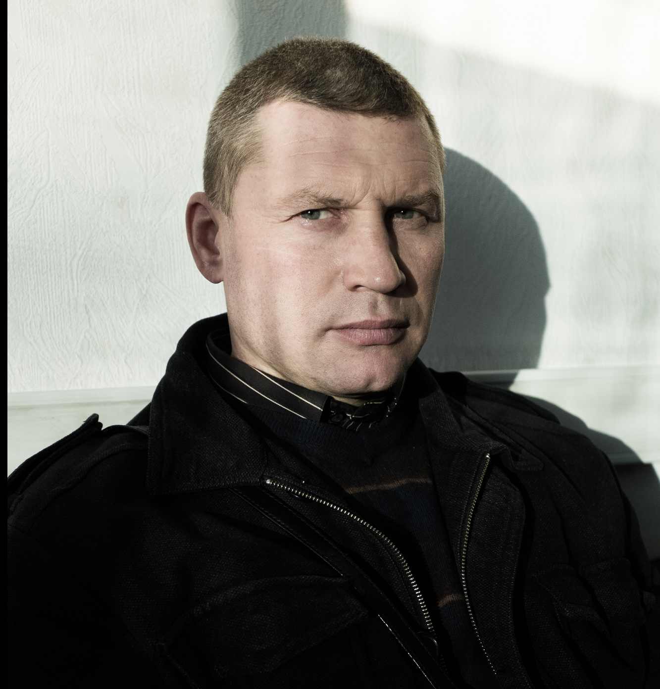 Anatoli Sawtschenko aus dem ostukrainischen Luhansk will trotz bürokratischer Hürden mit seiner Familie in Moskau bleiben. / Foto: Ekaterina Anokhina, n-ost