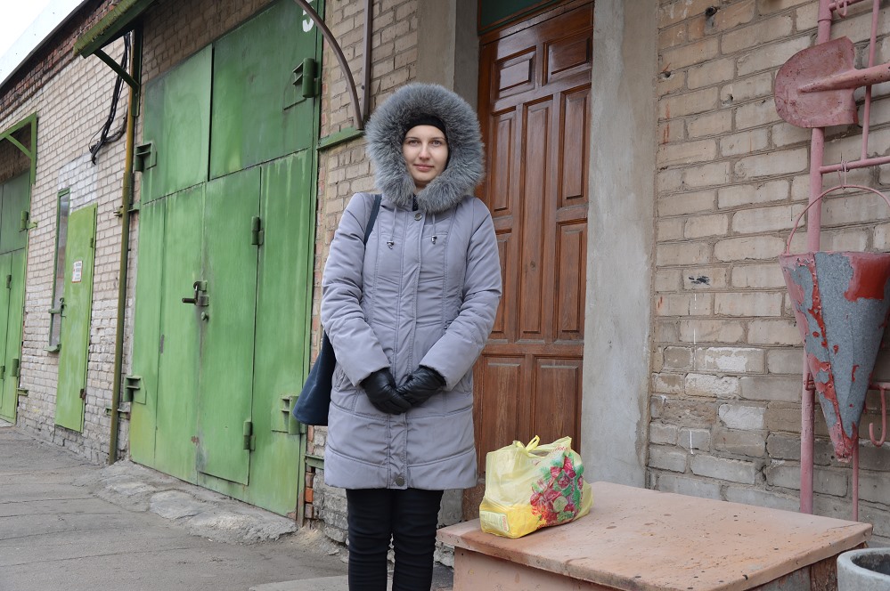 Alla Novikova erzählt „Sie zwangen uns, tote Kämpfer zu begraben“ / Foto: André Eichhofer, n-ost