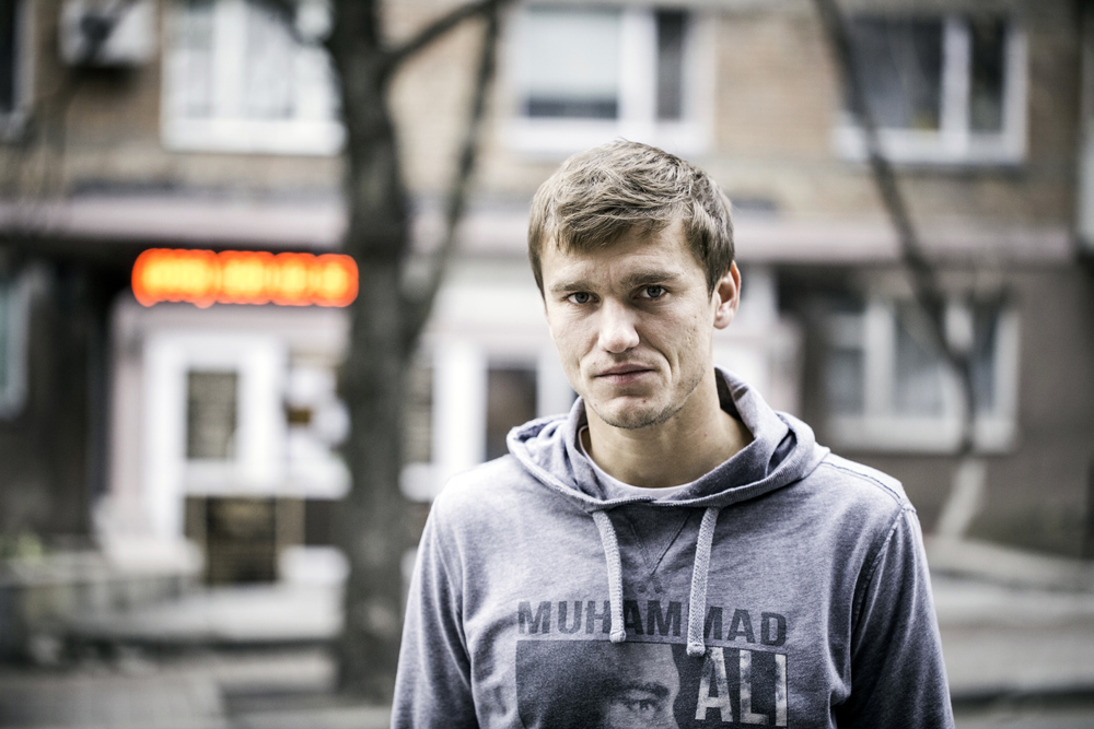 Stürmer Oleksandr Hladkyi wechselte im Sommer von Lwiw zum Klub „Schachtjor Donezk“, spielt Heimspiele aber weiterhin in Lwiw. Schachtjor ist wegen des Krieges dorthin emigriert. / Foto: Florian Bachmeier, n-ost