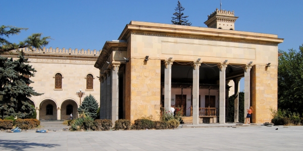 Für das Stalin-Museum in Gori wurde in den 1950-er Jahren ein ganzer Stadtteil gesprengt / Inna Hartwich, n-ost